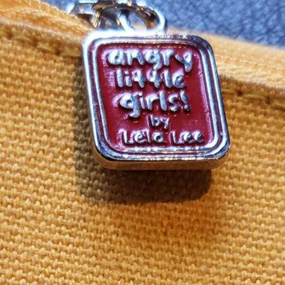 ANGRY LITTLE GIRLS Comic Wallet by Lela Lee in Yellow Sell Family - Picture 7 of 14